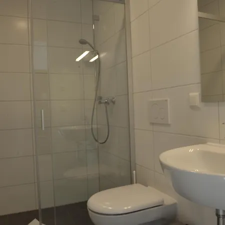 Hotel Gaestehaus Gothensee In *